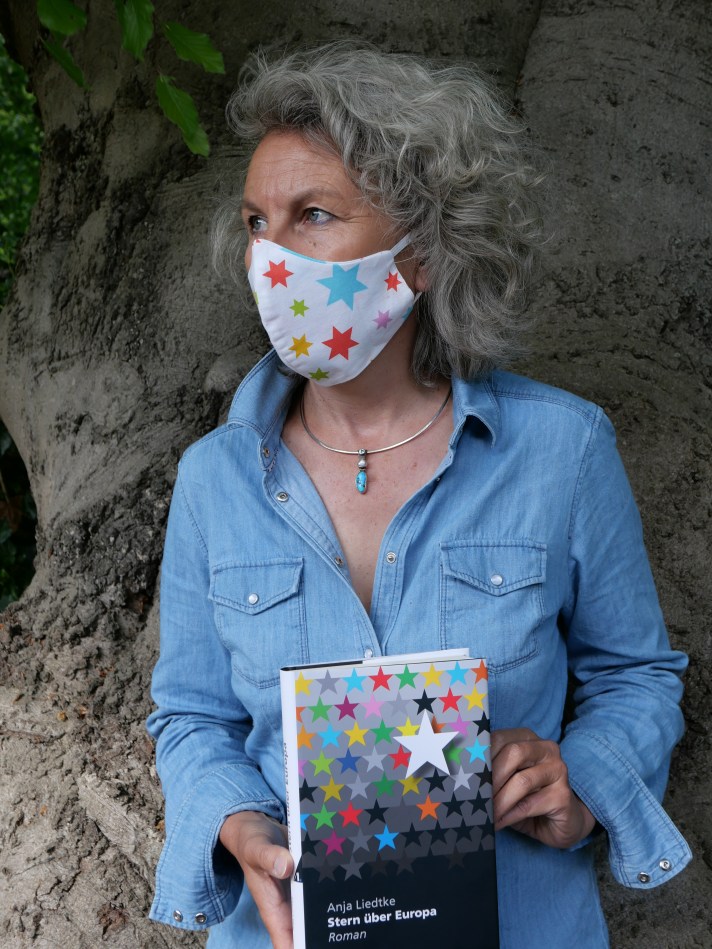 Stern Über Europa Maske